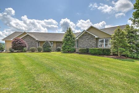 260 Dominique Lane, Greeneville, Tennessee 37743, USA