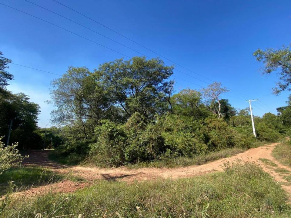 Calle Sin Nombre, Estanzuela , Areguá, Central 00001, Paragwaj