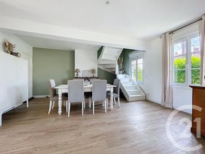 Villers Sur Coudun, Picardie 60150, França