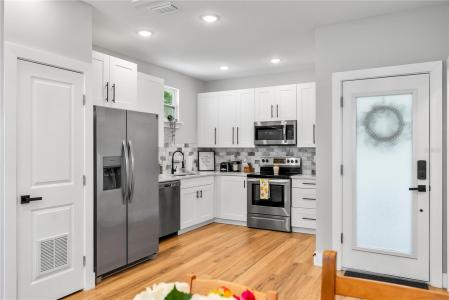 811 1/2 31ST AVENUE N, St Petersburg, Florida 33704, Estados Unidos
