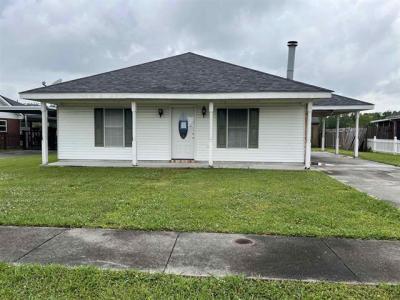 601 Cavaness, Houma, Louisiana 70364, USA