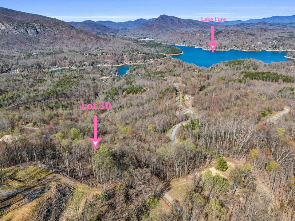 000 Clear Creek Trail #30, Lake Lure, Carolina Do Norte 28746, Estados Unidos