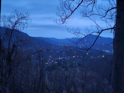 000 Clear Creek Trail #30, Lake Lure, Carolina Do Norte 28746, Estados Unidos