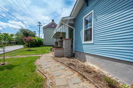 322 South Street, Bedford, Virginia 24523