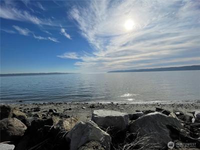 22 H S Beach Drive, Hat Island, Washington 98206, USA