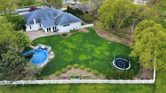 10160 Lancaster Drive, Mokena, Illinois 60448, USA