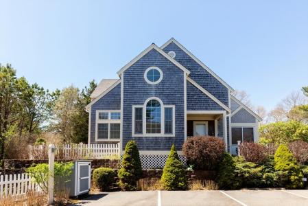 9 Red Cedar Rd #9, Mashpee, Massachusetts 02649, USA