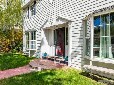 384 Skyline Drive, POCATELLO, איידהו 83204, ארצות הברית של אמריקה 
