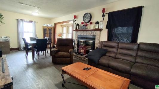 3109 Garretson Ave., Sioux City, Iowa 51106
