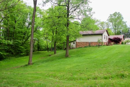 1790 W Apple Ave, West Terre Haute, インディアナ 47885, アメリカ合衆国
