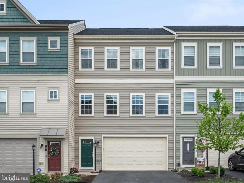 203 Starry Way Drive, Stephenson, Wirginia 22656, USA