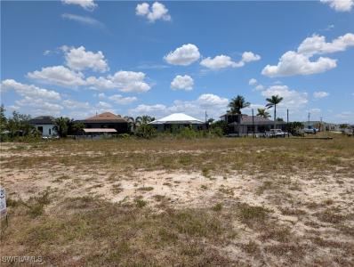 15 NW 39th Avenue, Cape Coral, 佛羅里達州 33993, 美國