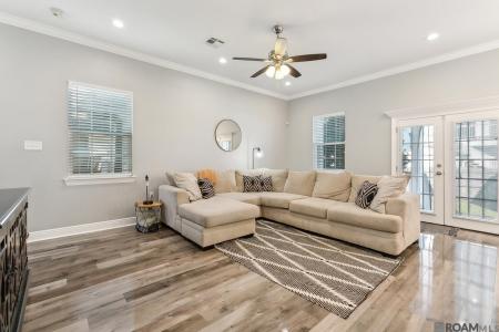 2113 First St, New Orleans, Louisiana 70113, Estados Unidos