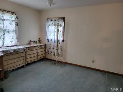 2230 Earleen Street, Cape Girardeau, Missouri 63701