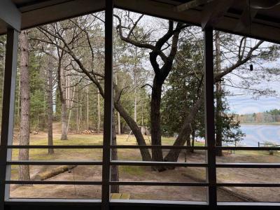 284 S Parker Lake Road, Oxford, Wisconsin 53952, USA