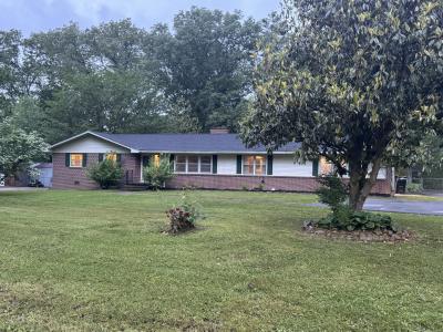 419 Westwood Dr., Tullahoma, Tennessee 37388, USA