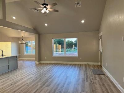 113 Weaver Way, Fletcher, Oklahoma 73541, USA