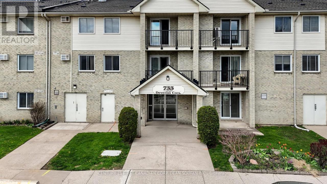 733 DEVERON CRESCENT, London South (south T), Ontario N5Z 4X7, Canadá