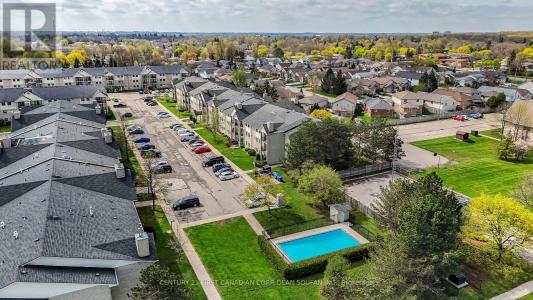 733 DEVERON CRESCENT, London South (south T), Ontario N5Z 4X7, Canadá