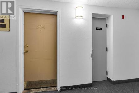 733 DEVERON CRESCENT, London South (south T), Ontario N5Z 4X7, Canadá