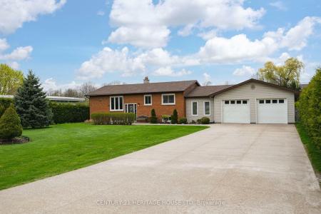 2720 CATHERINE STREET, Thames Centre, Ontario N0L 1G4, Canada