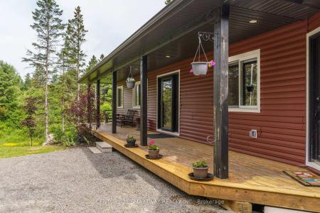 96 MAIN STREET, Burk's Falls, Ontario P0A 1C0, Canada
