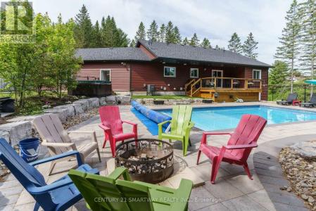 96 MAIN STREET, Burk's Falls, Ontario P0A 1C0, Canada