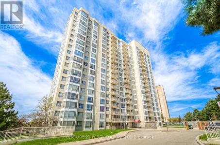 3077 WESTON ROAD, Toronto (humberlea-pelmo Park), 온타리오주 M9M 3A1, 캐나다