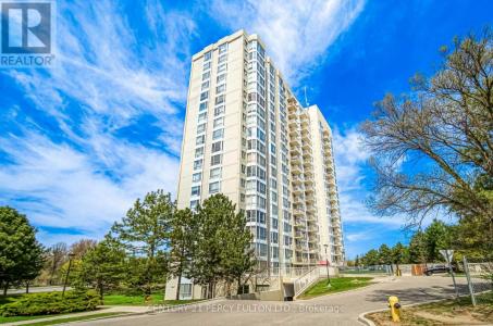 3077 WESTON ROAD, Toronto (humberlea-pelmo Park), 온타리오주 M9M 3A1, 캐나다
