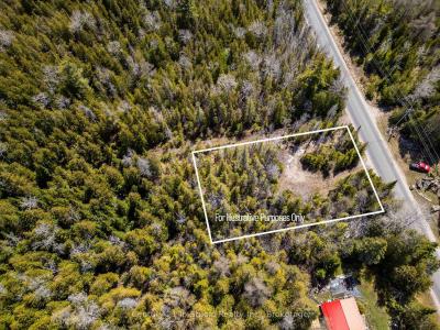 647 PIKE BAY ROAD, Northern Bruce Peninsula, Ontario N0H 2T0, Canada