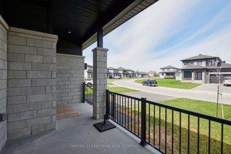 1144 AVIGNON STREET, Russell, Ontario K0A 1W0, Canadá