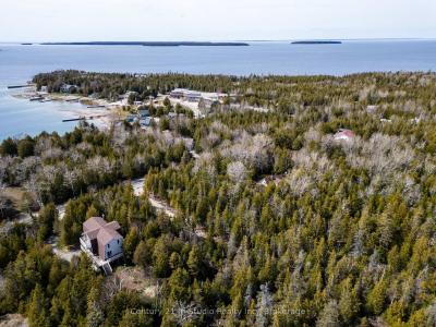 58 HARPUR DRIVE, Northern Bruce Peninsula, Ontario N0H 2R0, Canada