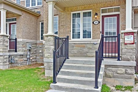 29 STATELY DRIVE, Wasaga Beach, Ontario L0M 1S0, Canada