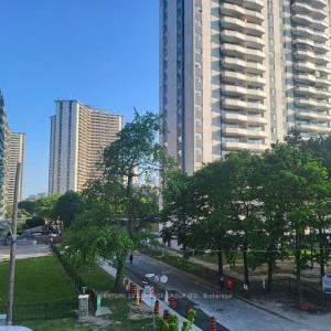 575 BLOOR STREET E, Toronto, Ontario M4W 0B2, Canadá