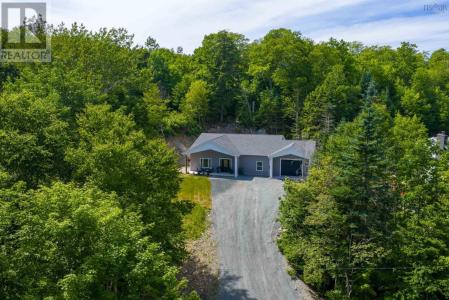 61 ARBOR HILL, Lake Echo, Nova Scotia B3E 1A4, Canada