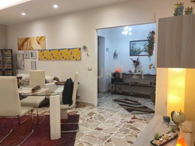 Giarre, Sicilia 95014, Itália