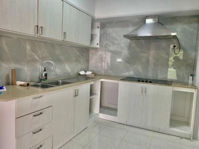 106 Hughes Street, Cabramatta, NSW 2166, 오스트레일리아
