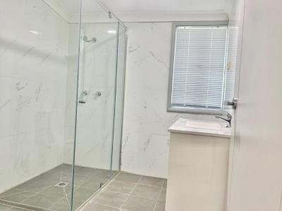 106 Hughes Street, Cabramatta, NSW 2166, 오스트레일리아