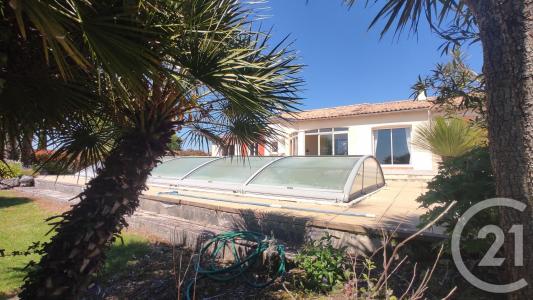 Saintes, Poitou-Charentes 17100, France