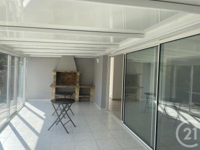 Montpon Menesterol, Akwitania 24700, Francja
