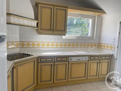 Montpon Menesterol, Akwitania 24700, Francja