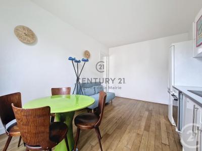 Paris, Île-de-France 75018, França