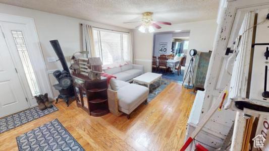 983 E ANTELOPE DR N, Layton, Utah 84040, Estados Unidos