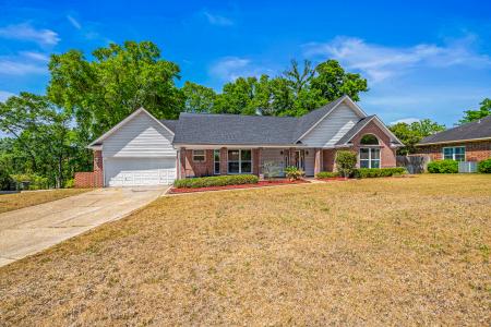 404 Kilkenny Way, Cantonment, Florida 32533