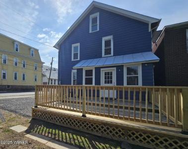 24 West Houston Avenue, Montgomery, 宾夕法尼亚州 17752, 美国
