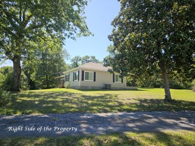 802 W Elder St, Colmesneil, Texas 75938, USA