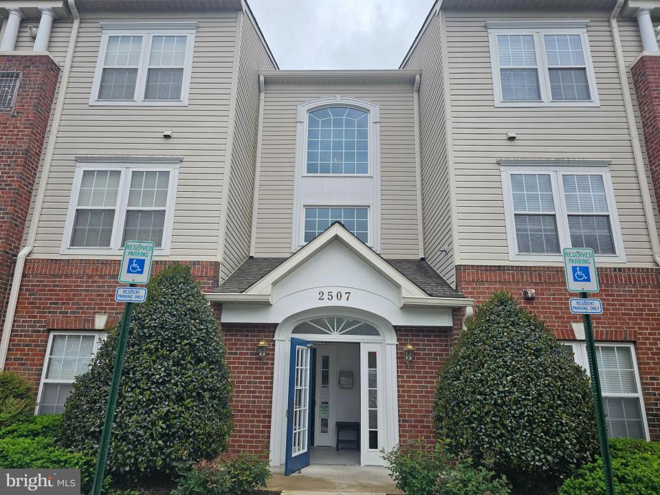 2507 Amber Orchard Court W Unit# 202, Odenton, Maryland 21113, HOA KỲ