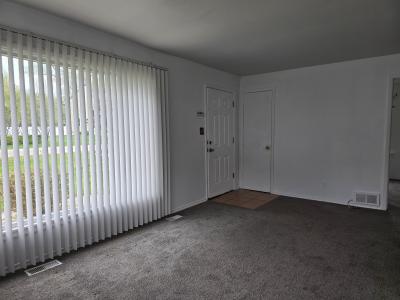 23362 Springbrook DR, FarmingtonHills, Michigan 48336