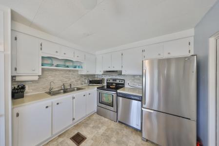 23 Pindo Palm St E, Largo, Florida 33770