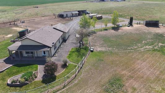 19397 Cloverland, Asotin, Washington 99402